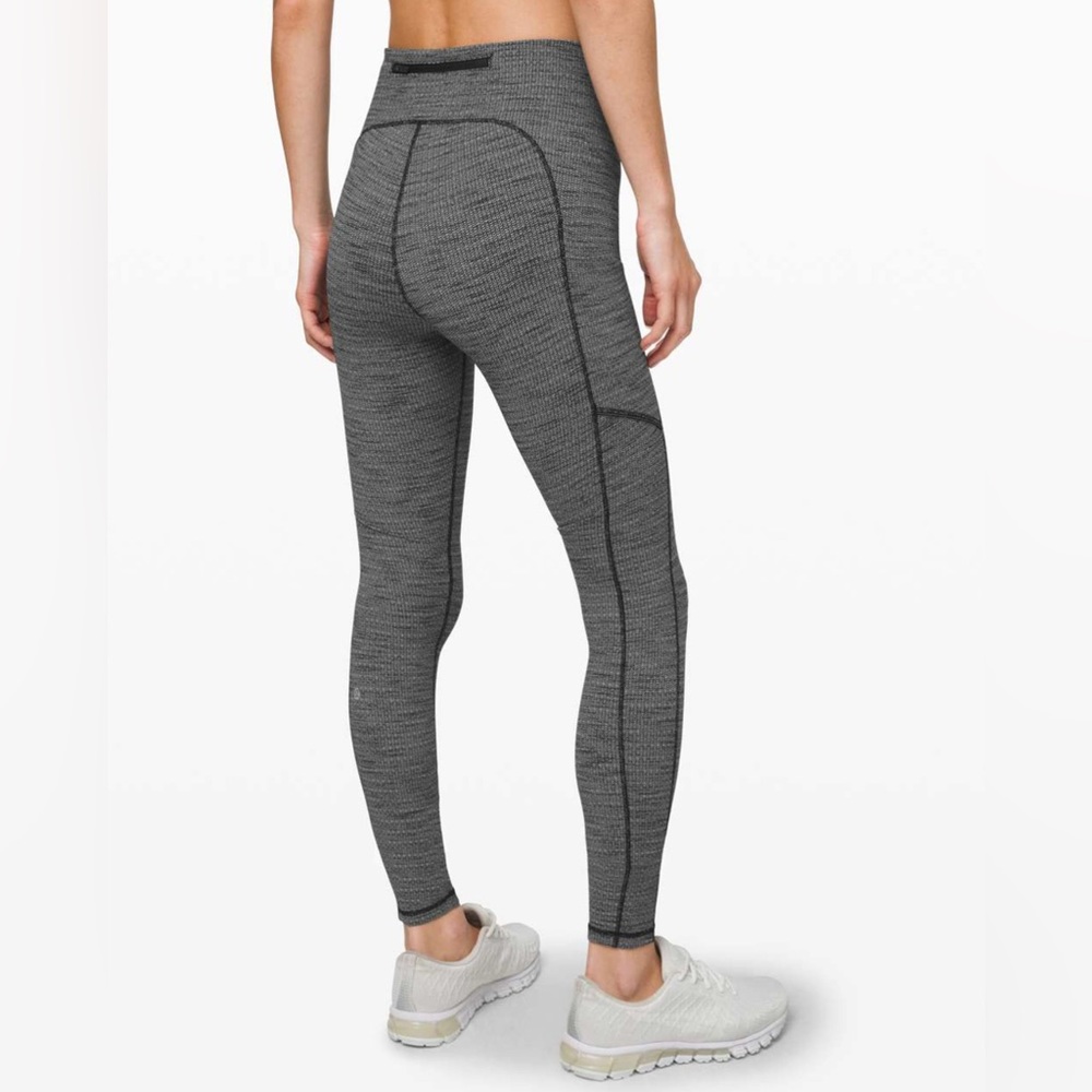 Lululemon Speed Up Tight 28" *Full-On Luxtreme